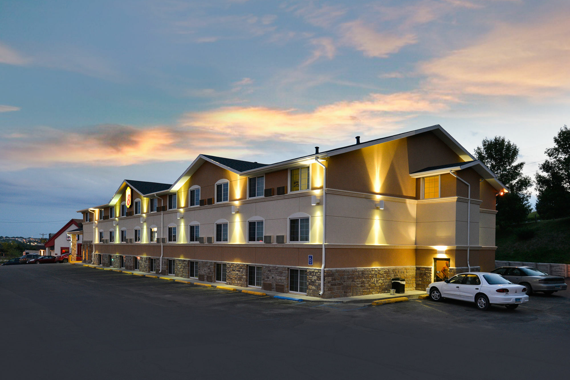 Hotel Super 8 By Wyndham Minot Airport Exterior foto
